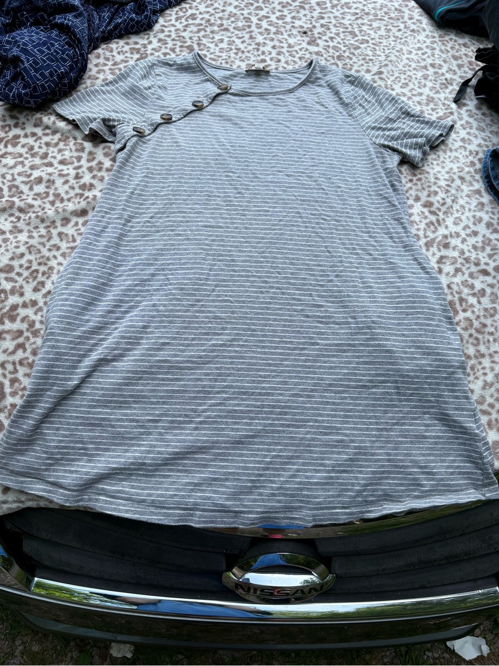 Umgee Size Medium Gray and White Striped Super Mini Dress
